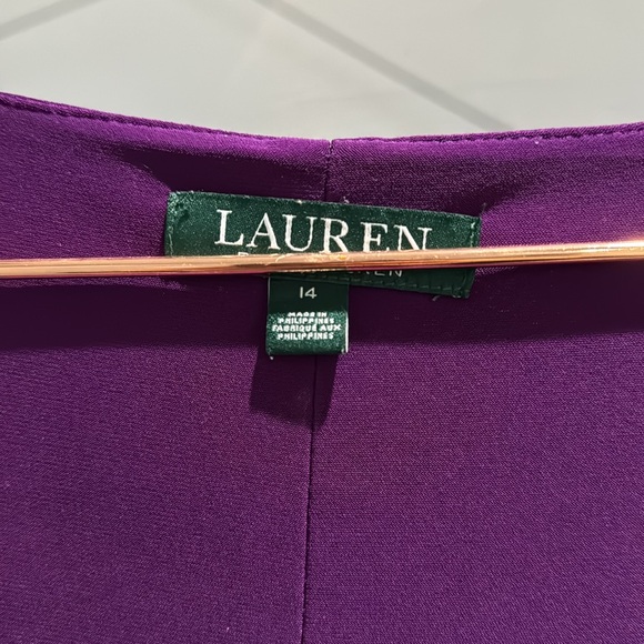 RALPH LAUREN DRESS SIZE 14 EUC COLOR PERFECT FOR FALL PURPLE WITH LILAC FLOWERS - Picture 2 of 4